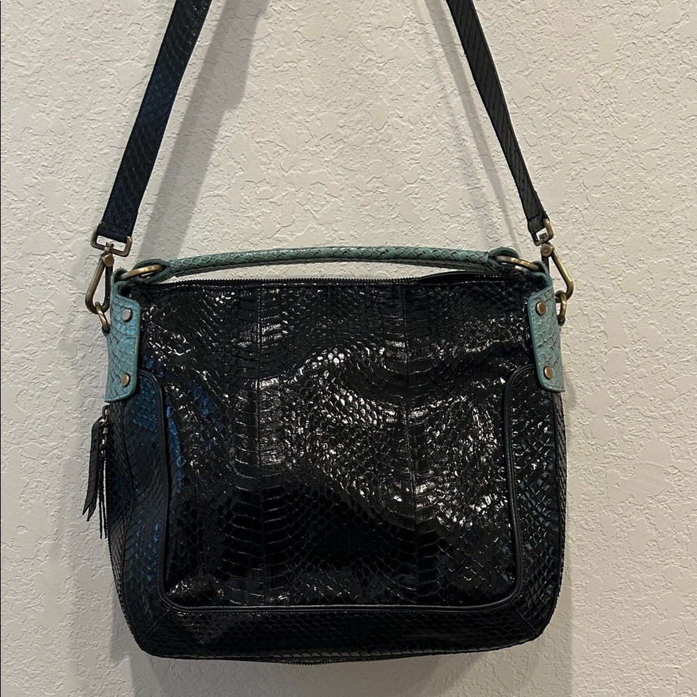 Derek Lam’s Spring 2012 Handbag Made From Python - Picture 12 of 16